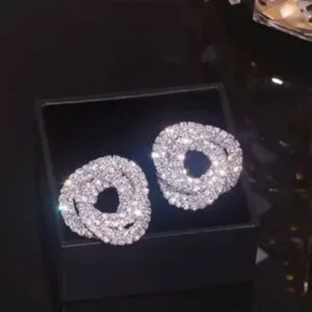 Elegant Full Rhinestones Oversized Round Stud?Earrings